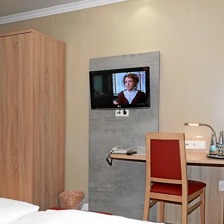 Danner 3* 라인펠덴