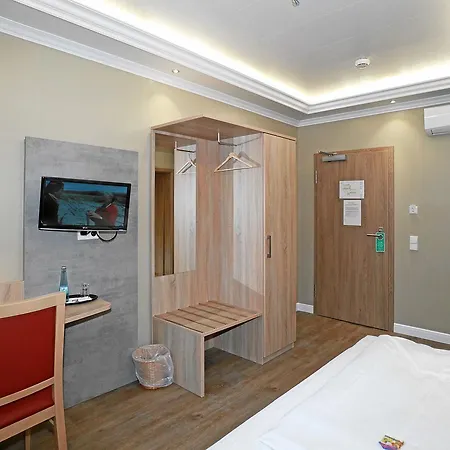 Hotel Danner 3*