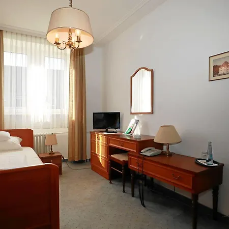 Hotel Danner 3*